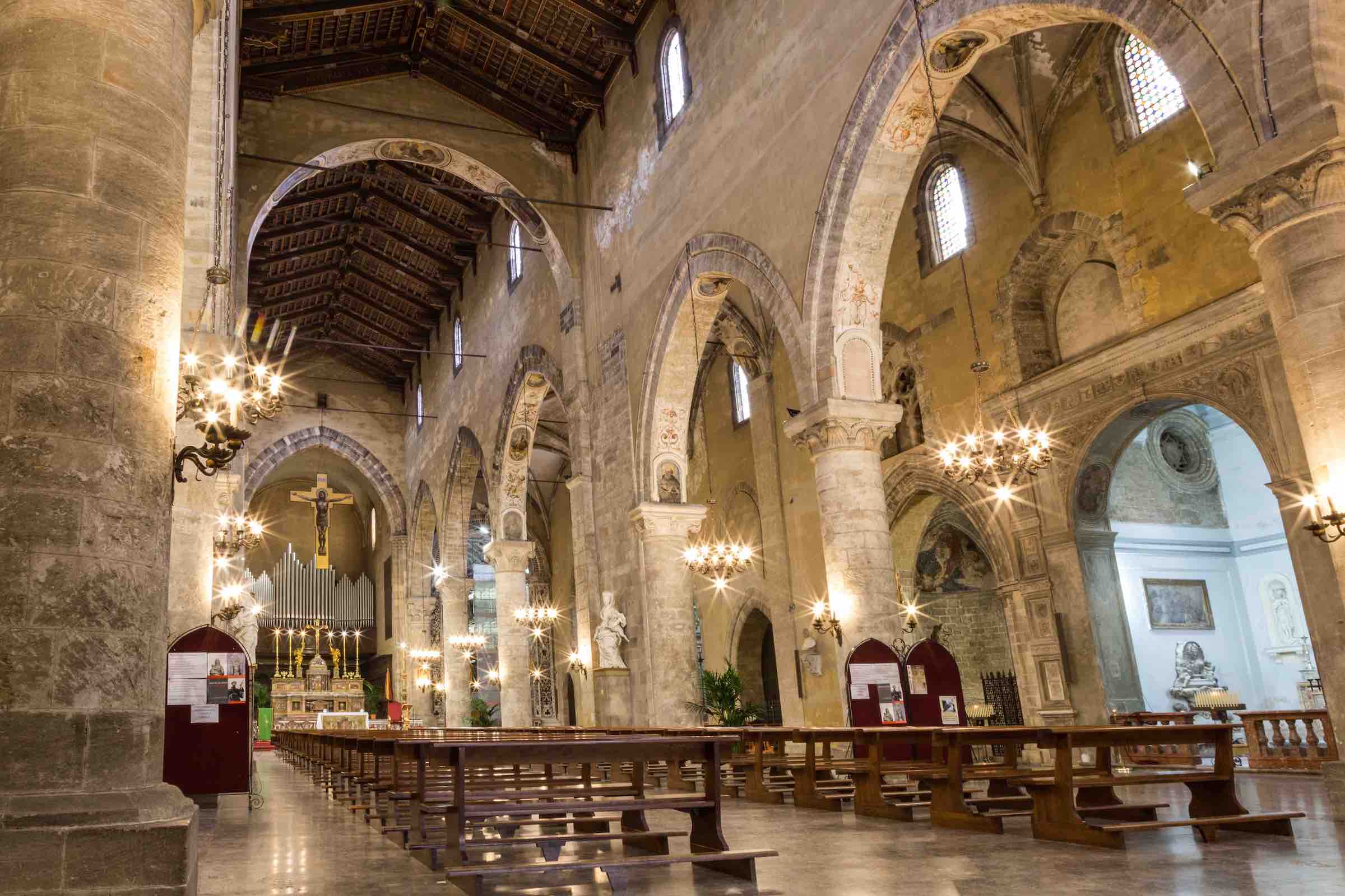 Basilica-di-San-Francesco_interno